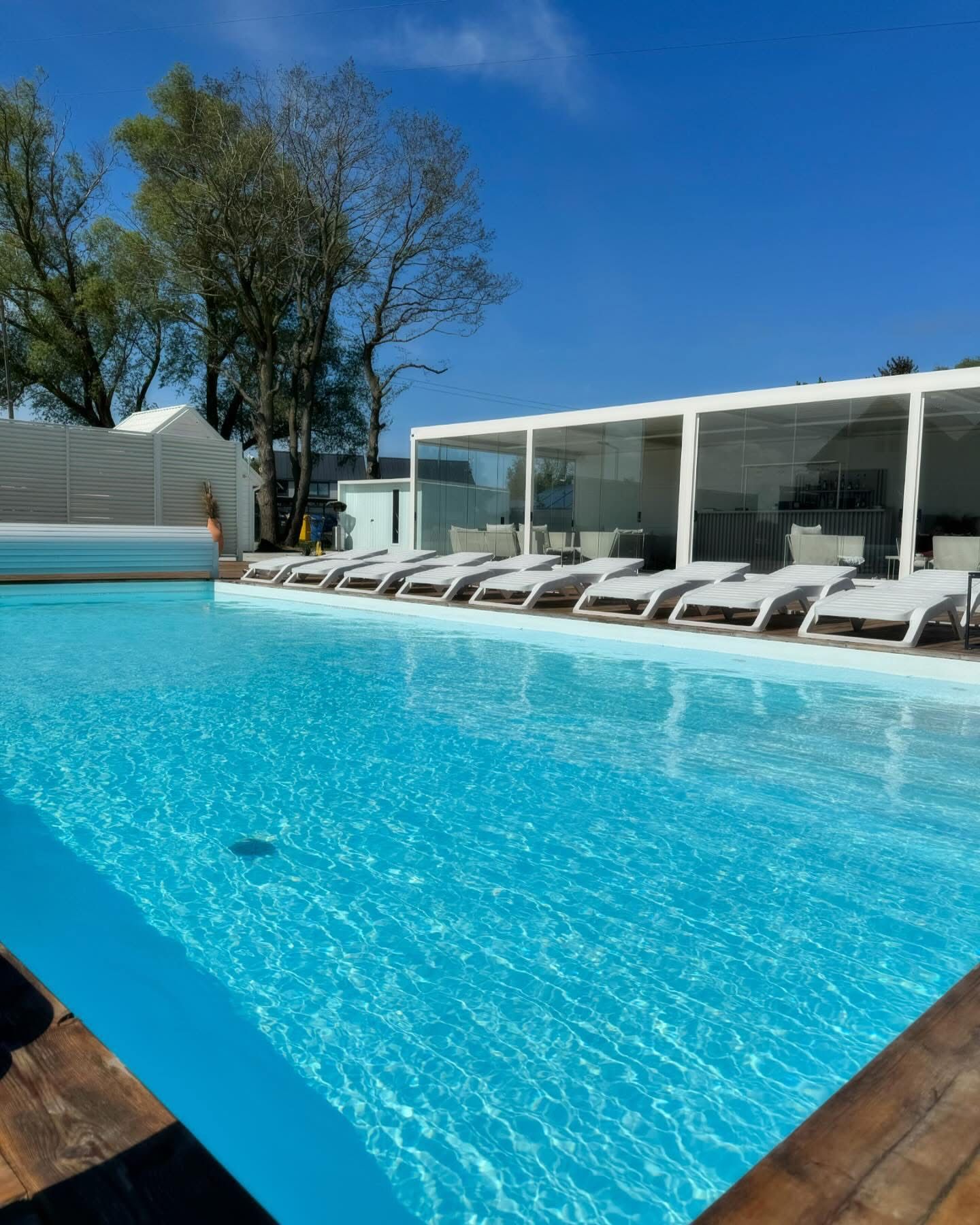 Pergola aluminiowa dla Destino Mielno Resort